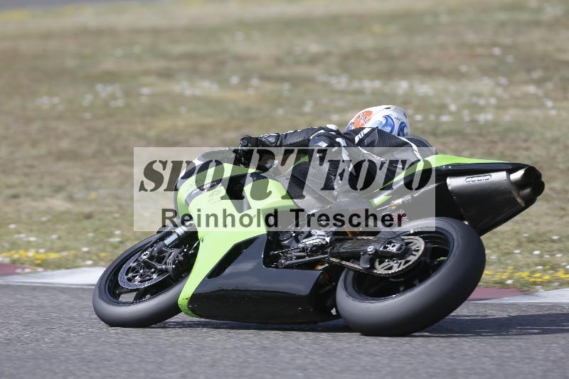 /37 09.08.2026  Pluess Motosport ADR/Freies Fahren/40